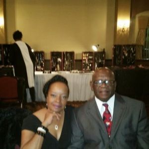 Meet your Posher, Debra